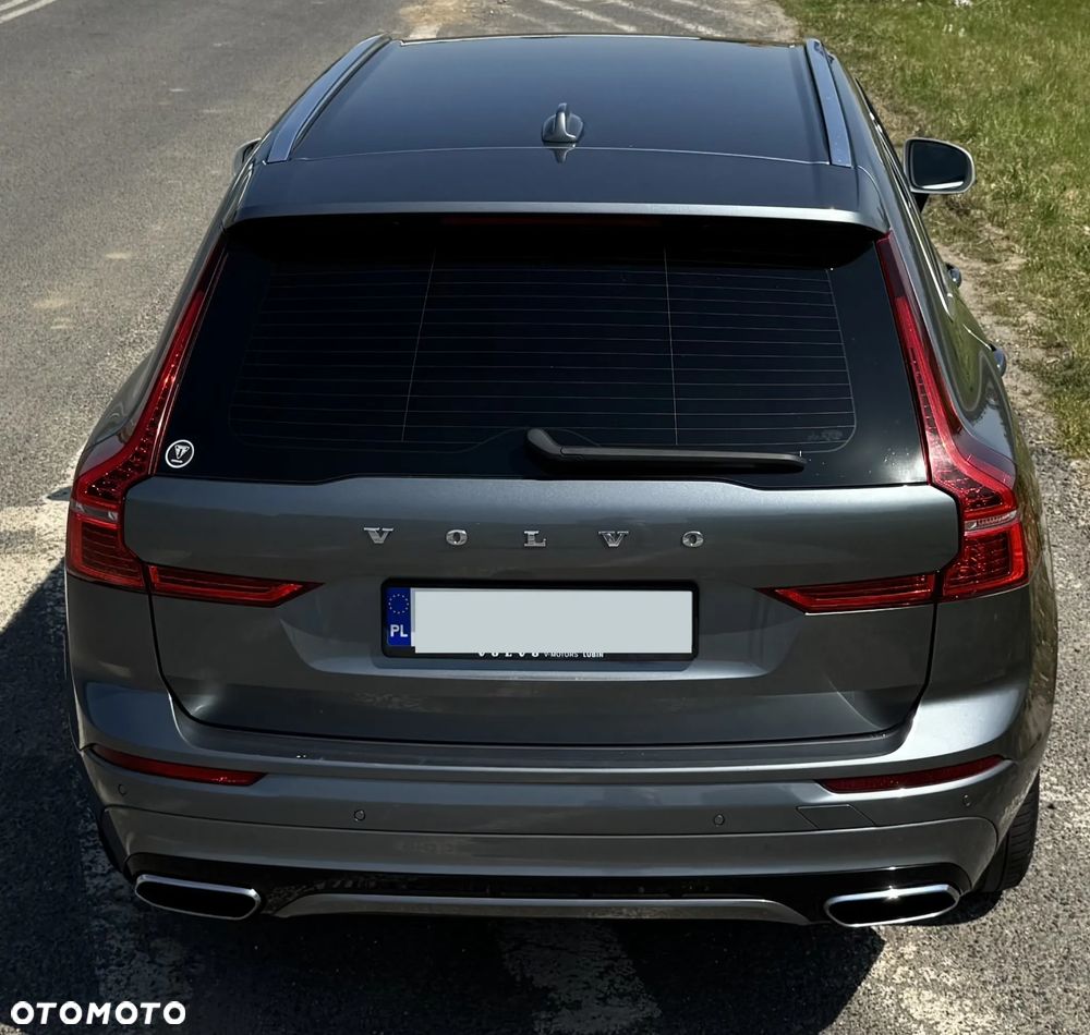 Volvo XC 60 T4 R-Design - 3