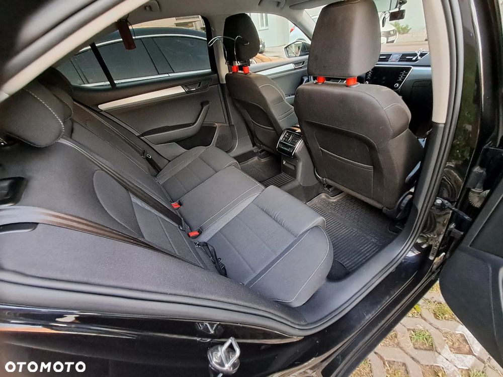 Skoda Superb 1.8 TSI Ambition DSG - 14