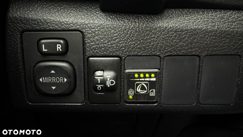 Toyota Auris - 14