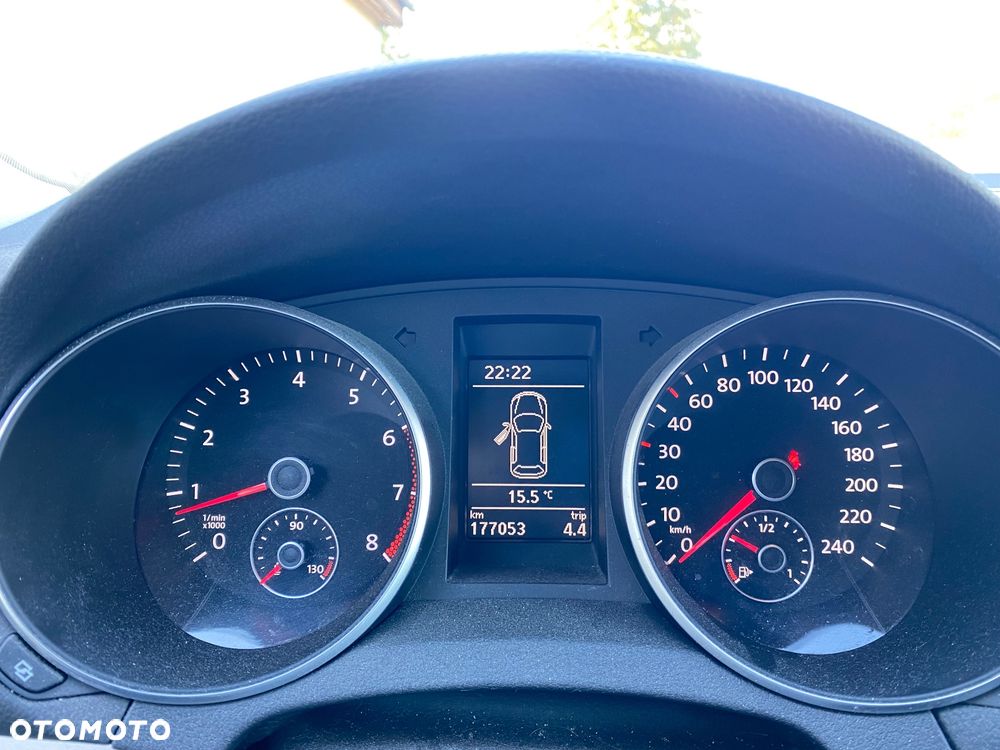 Volkswagen Golf - 27