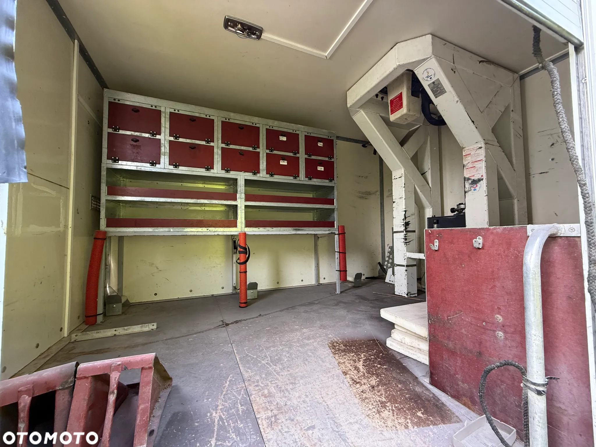Renault MIDLUM 180 DCI 18 M WINDA FRANCE ELEVATEUR - 11