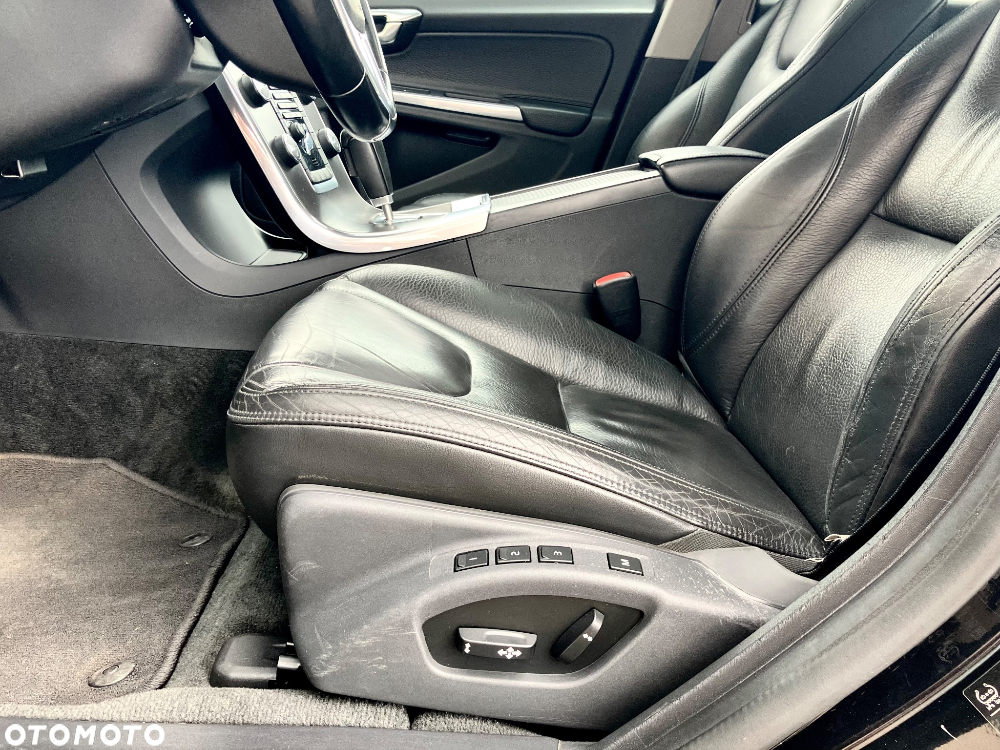 Volvo S60 T6 AWD Geartronic Summum - 14