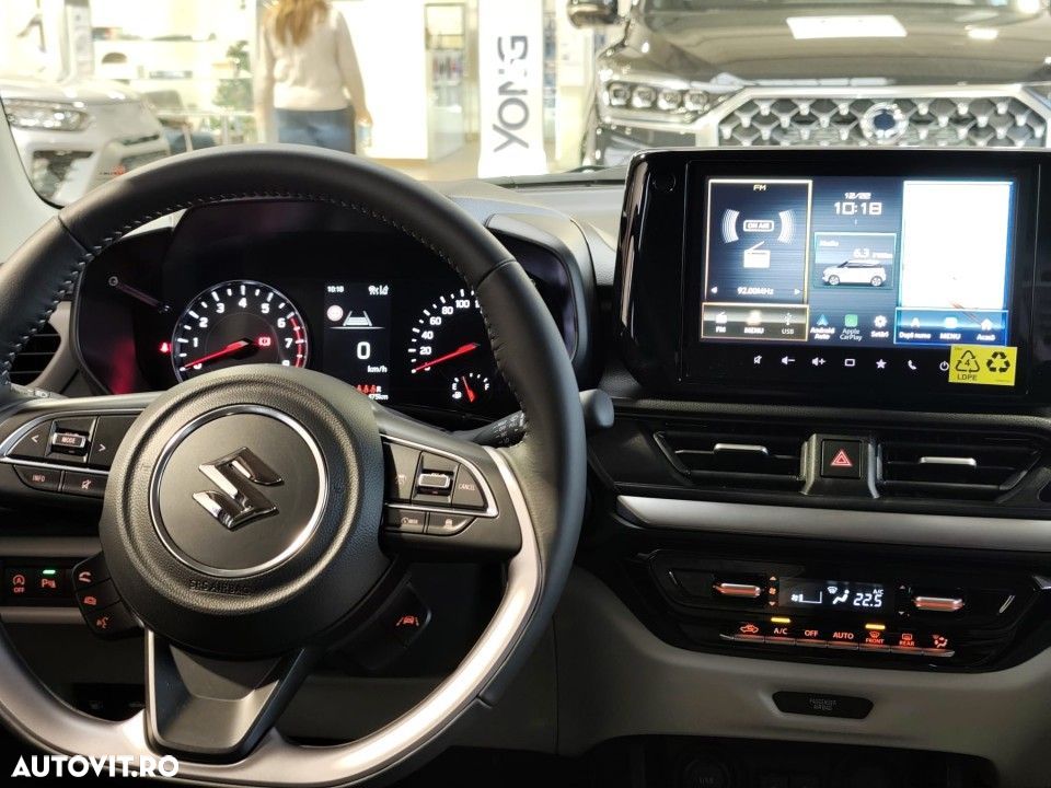 Suzuki Swift 1.2 Dualjet 12V AllGrip MHEV Spirit - 9