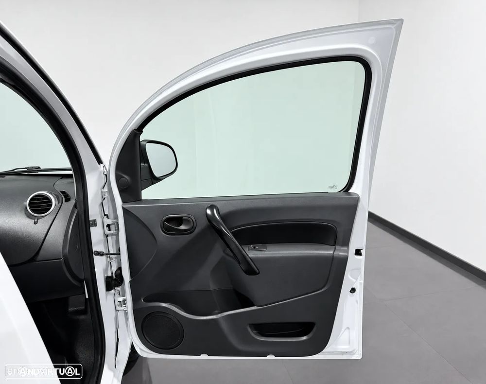 Renault KANGOO Z.E. 33 KW - IVA DEDUTIVÉL - BATERIAS PRÓPRIAS - 34