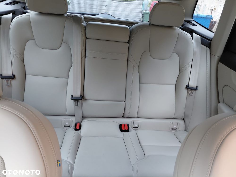 Volvo XC 60 B5 B AWD Inscription - 9