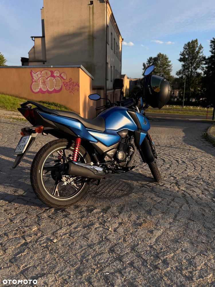 Honda CBF - 3