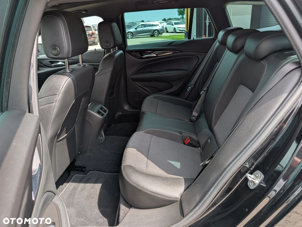 Opel Insignia 2.0 Business Innovation - 37