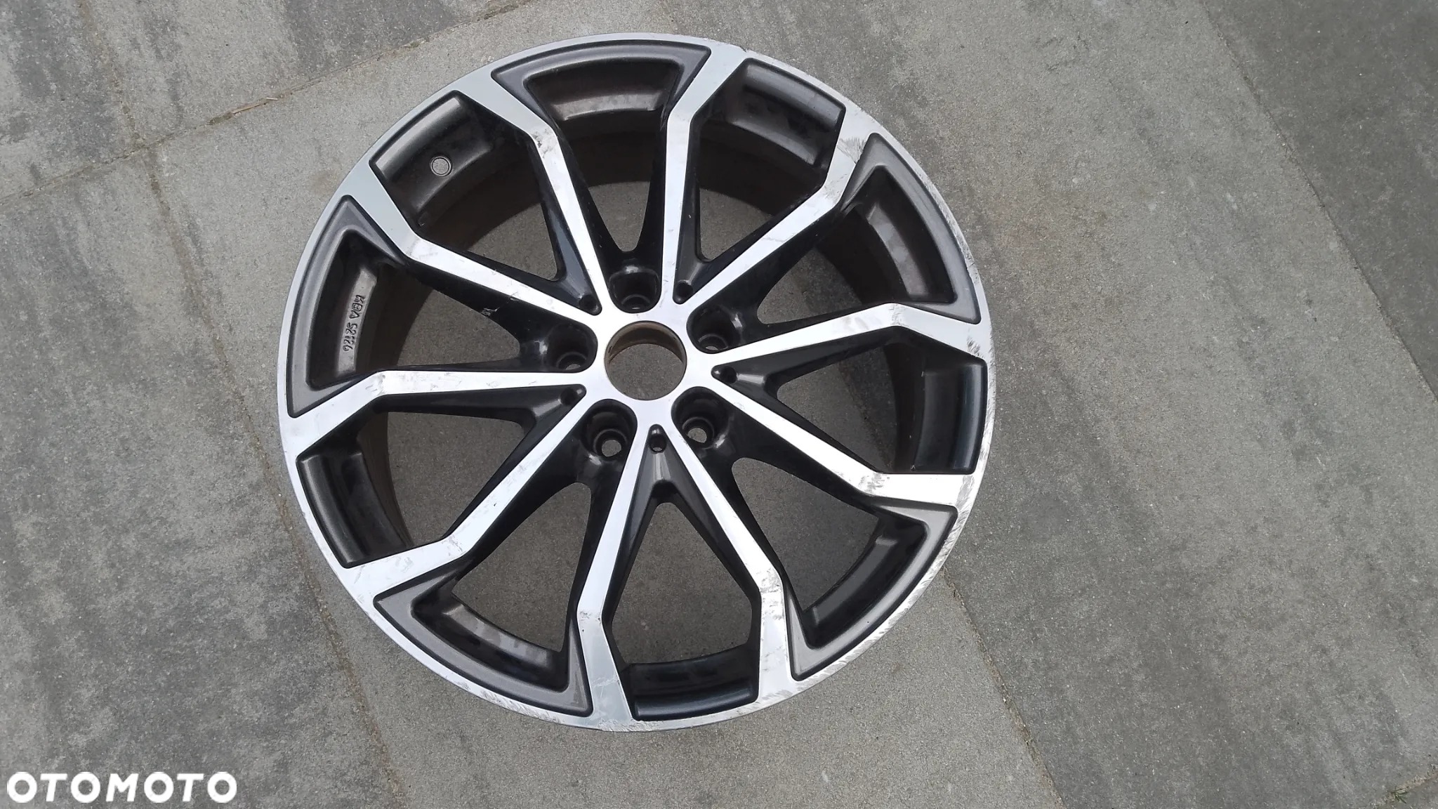 FELGA ALUMINIOWA ALUETT 8JX18 ET42 5X112 - 3