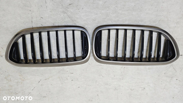 NERKA ATRAPA PRAWA LEWA BMW G30 G31 7390863 KOMPLET SATYNA