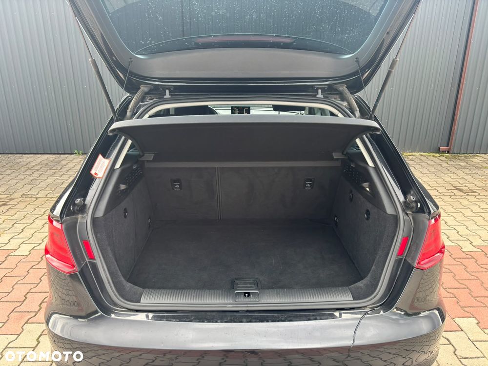 Audi A3 Sportback 1.4 TFSI Ambition - 23