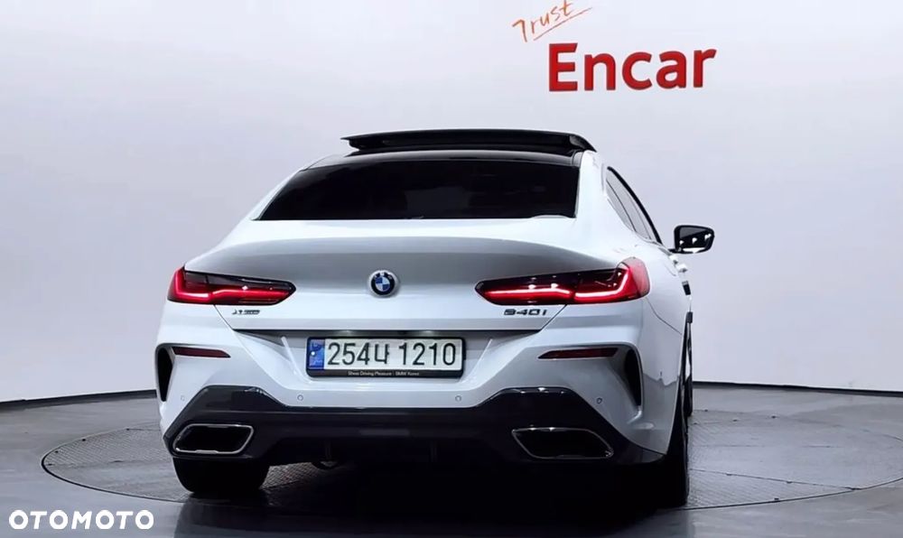 BMW Seria 8 840i xDrive - 4