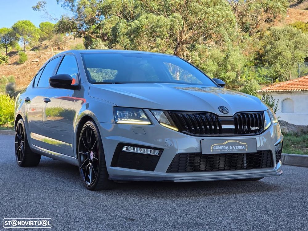 Skoda Octavia 2.0 TSI RS DSG - 4