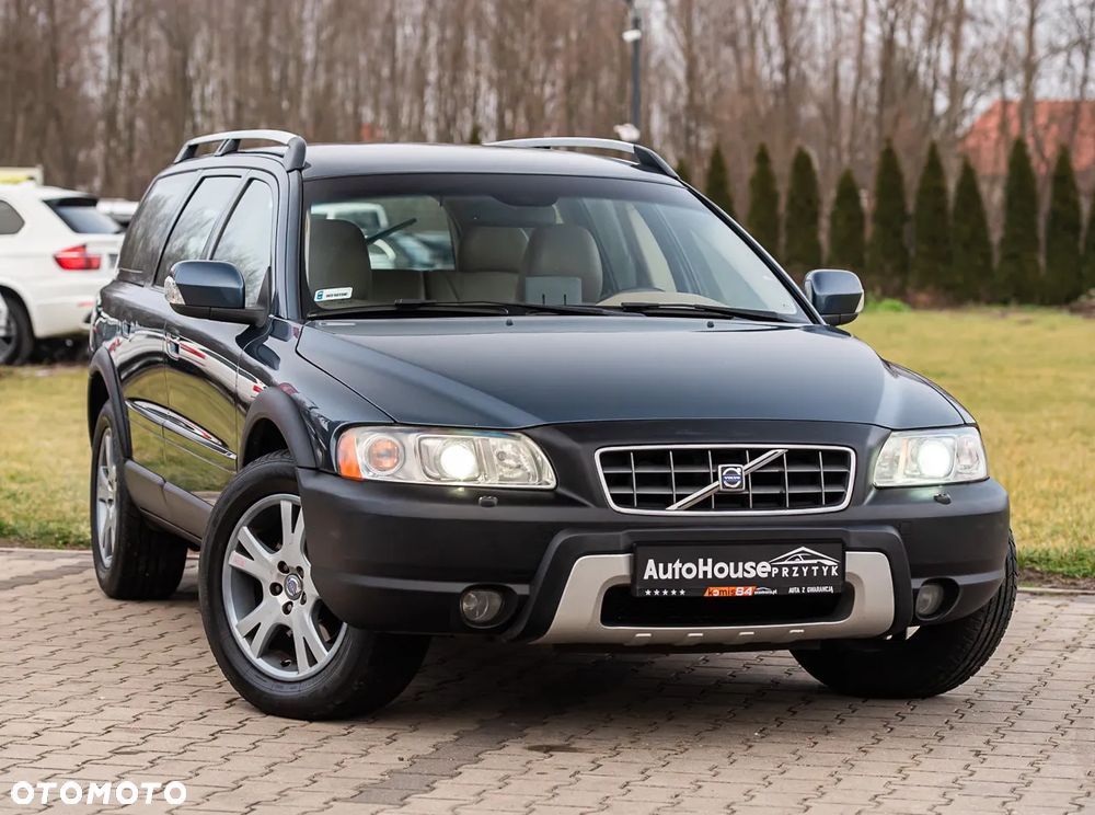 Volvo XC 70 - 1