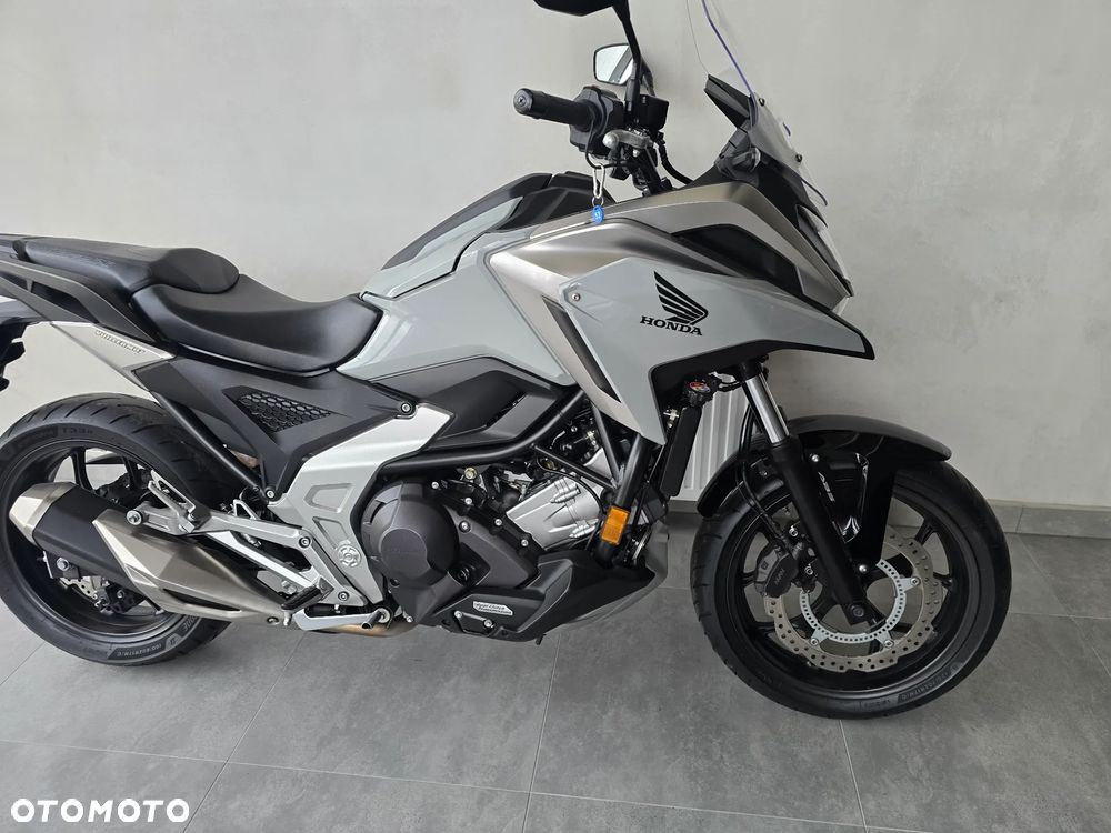 Honda NC - 33