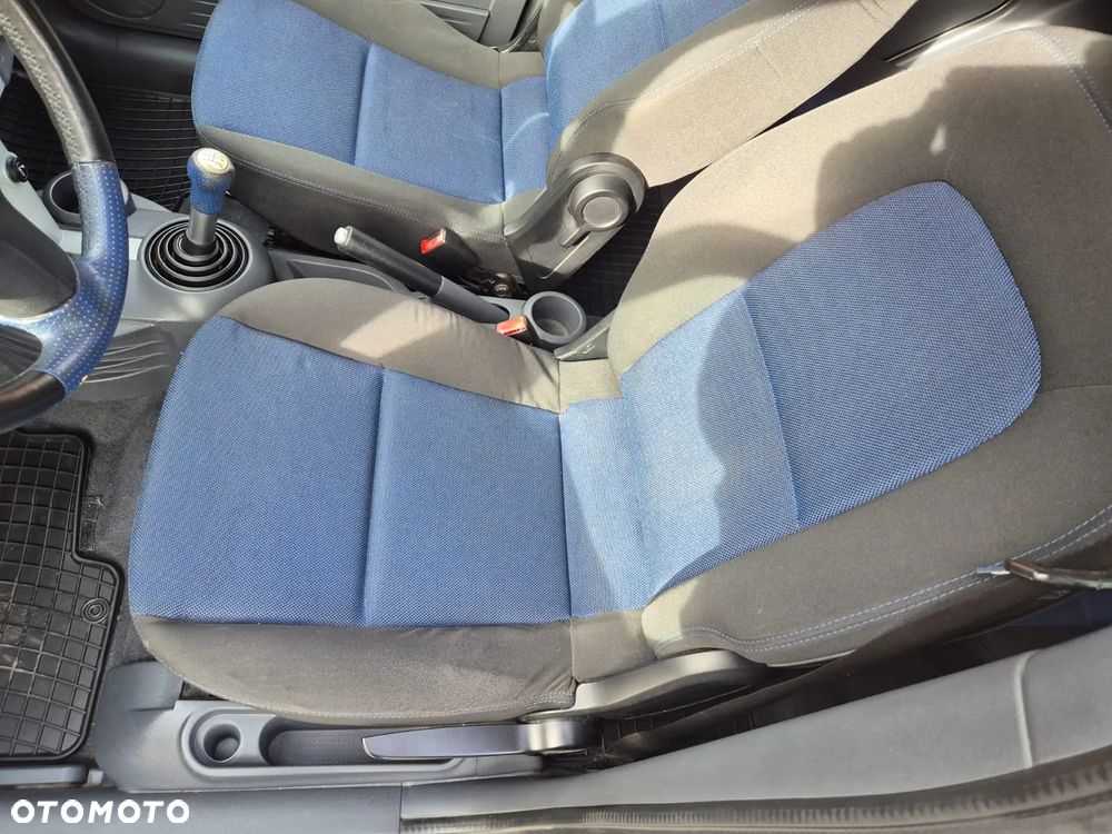 Mitsubishi Colt 1.3 Motion - 28