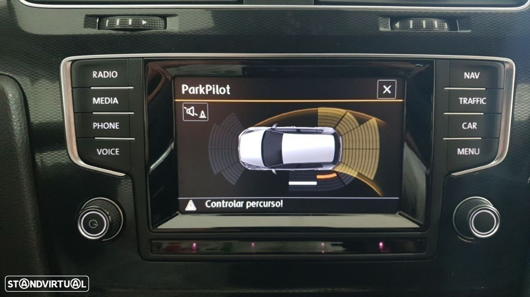 VW Golf 2.0 TDi GTD DSG - 34