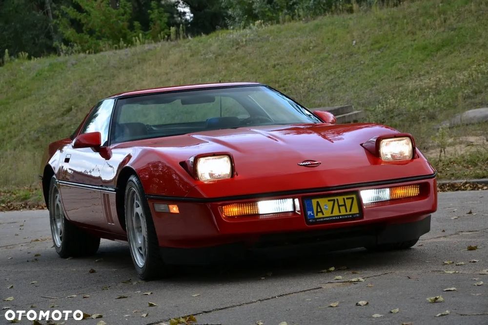 Chevrolet Corvette - 14