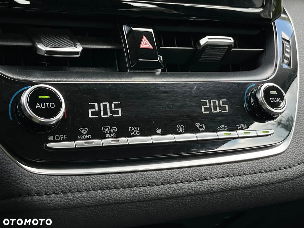 Toyota Corolla 1.5 Comfort - 26