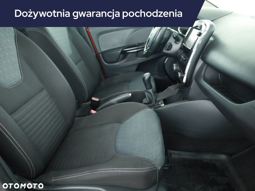 Renault Clio - 9
