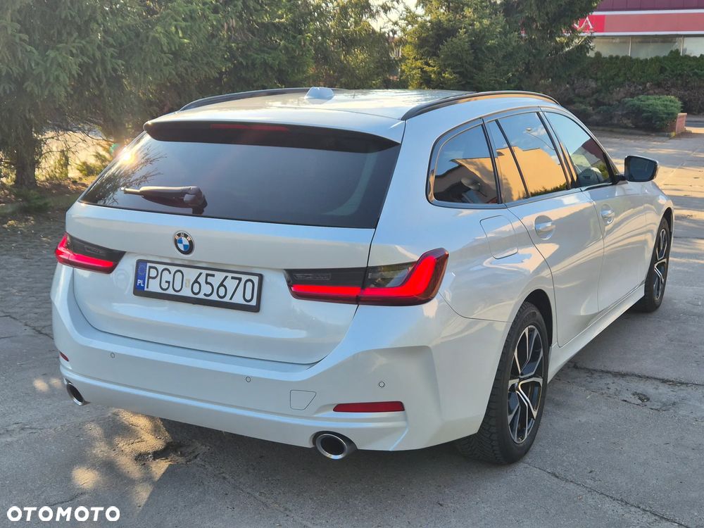BMW Seria 3 320d xDrive Sport Line Shadow sport - 3