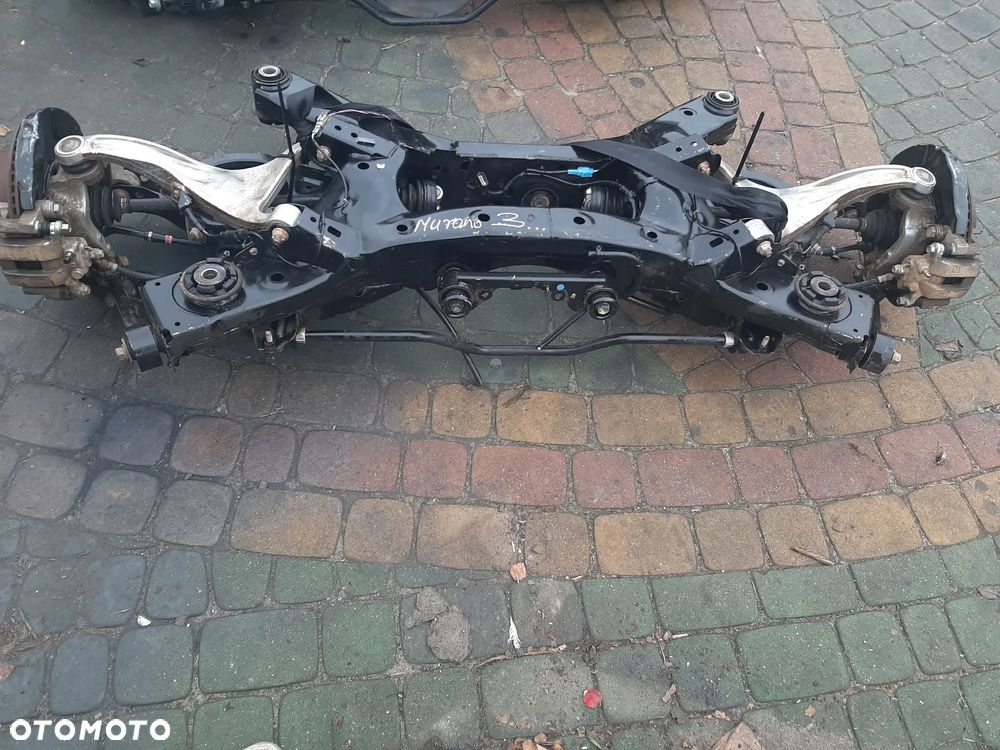 Tylna belka oś trawersa sanki nissan Murano Z51 4x4 08-14R Orginał bez rdzy super stan import italy - 4