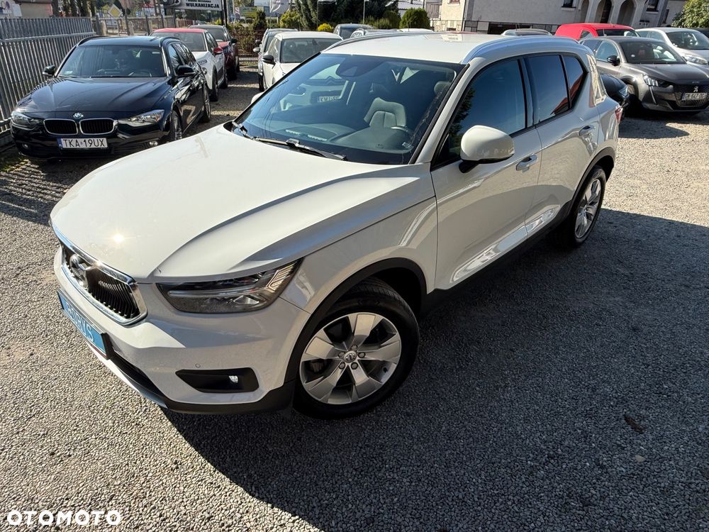 Volvo XC 40 - 30