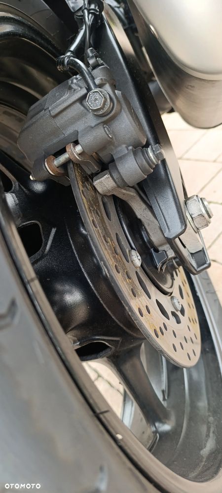 Yamaha FZ8 - 20