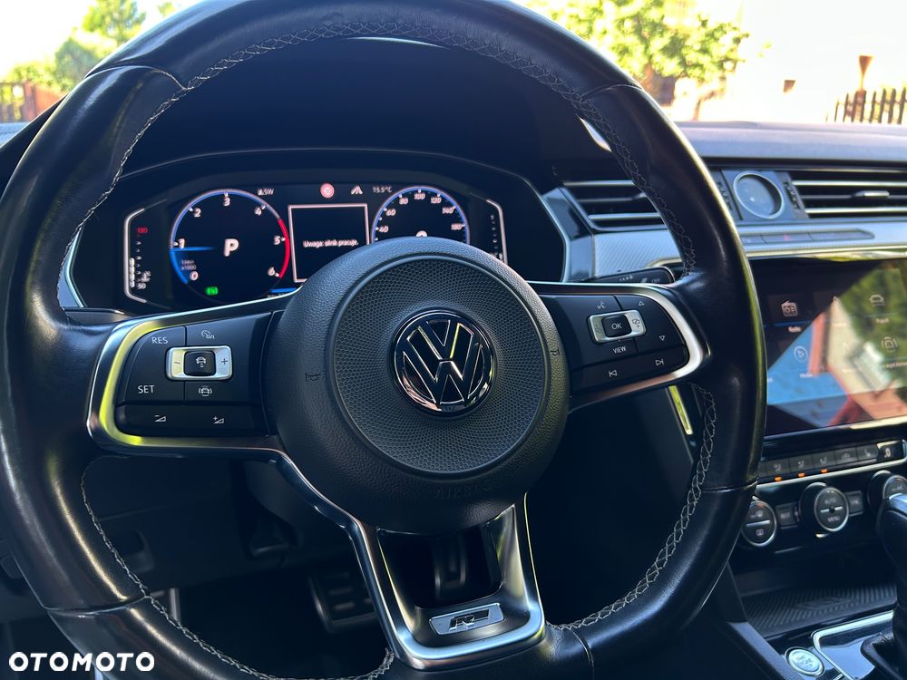 Volkswagen Arteon 2.0 TDI Bi-Turbo SCR 4Mot R-Line DSG - 18