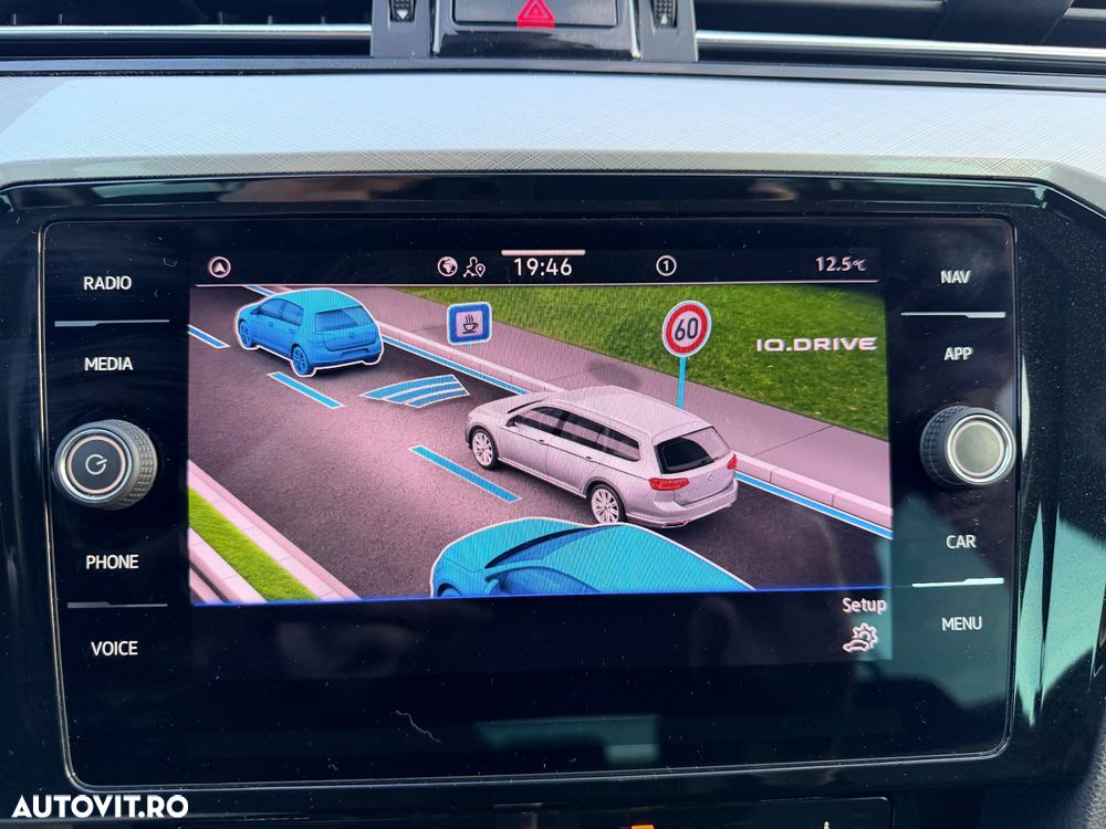 Volkswagen Passat 2.0 TDI DSG Business - 15