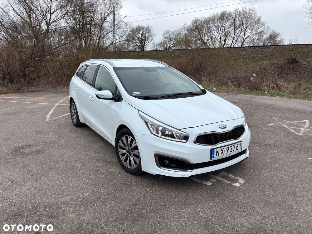 Kia Ceed 1.6 GDI Business Line - 1