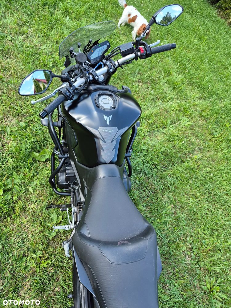 Yamaha MT - 17