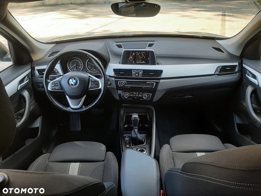 BMW X1 xDrive18d Advantage - 27
