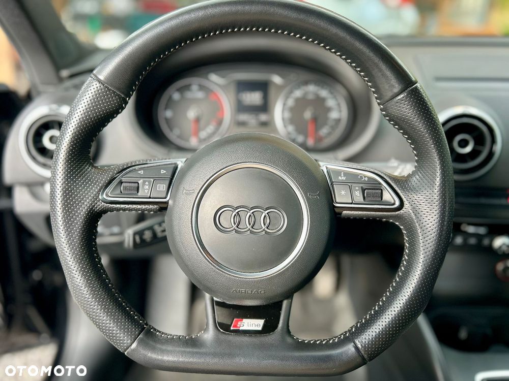 Audi A3 2.0 TDI quattro S line Sportpaket - 12