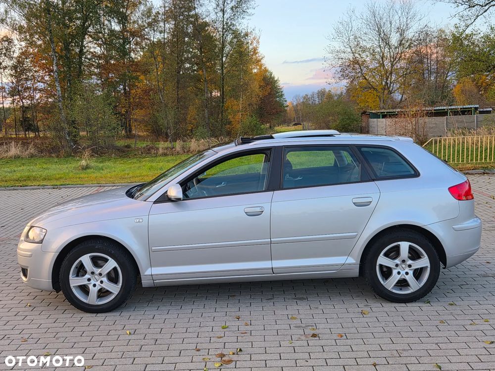 Audi A3 Sportback 2005 photo 2