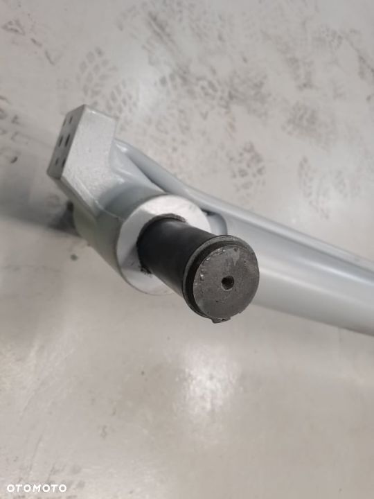 Manitou MLT 737 {Cylinder hydrauliczny wysuwu teleskopu} - 5