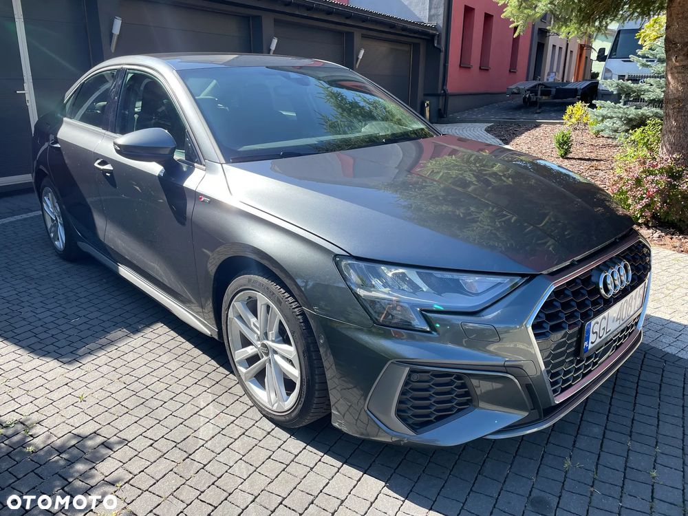 Audi A3 Limousine 30 TFSI mHEV S Line S tronic - 1