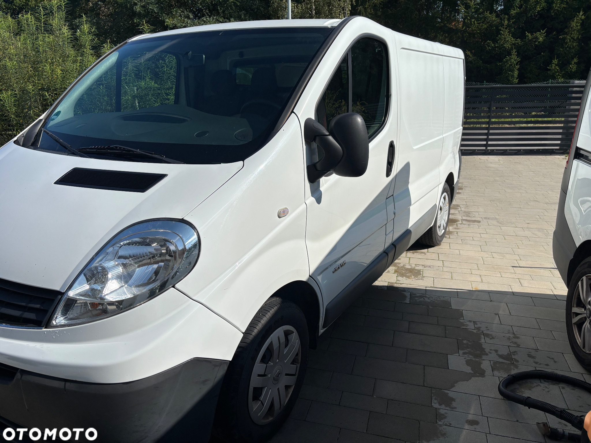 Renault Trafic 2.0 dCi 115 Combi L2H1 - 20
