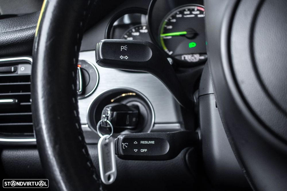 Porsche Panamera S e-Hybrid - 15