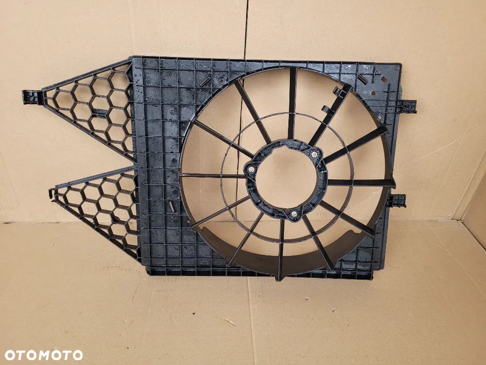 OBUDOWA VW 6R0121207A TDI TSI FABIA POLO IBIZA - 1