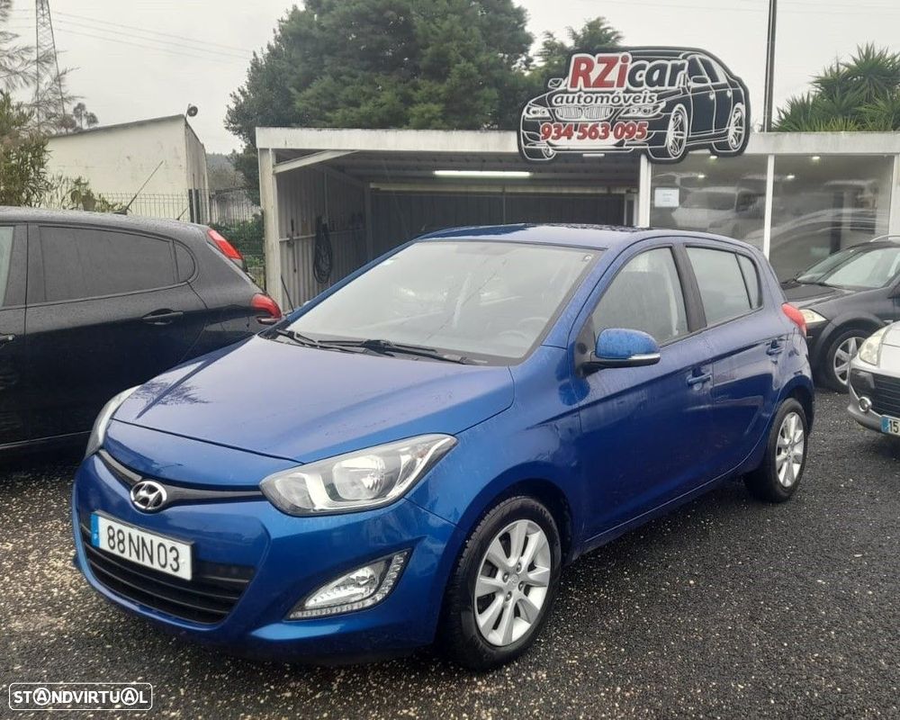 Hyundai i20 1.2 Blue Access+Bluetooth - 1