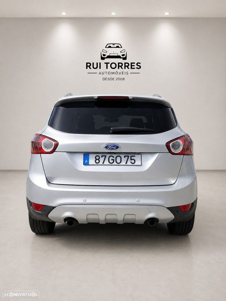 Ford Kuga 2.0 TDCi Titanium - 4
