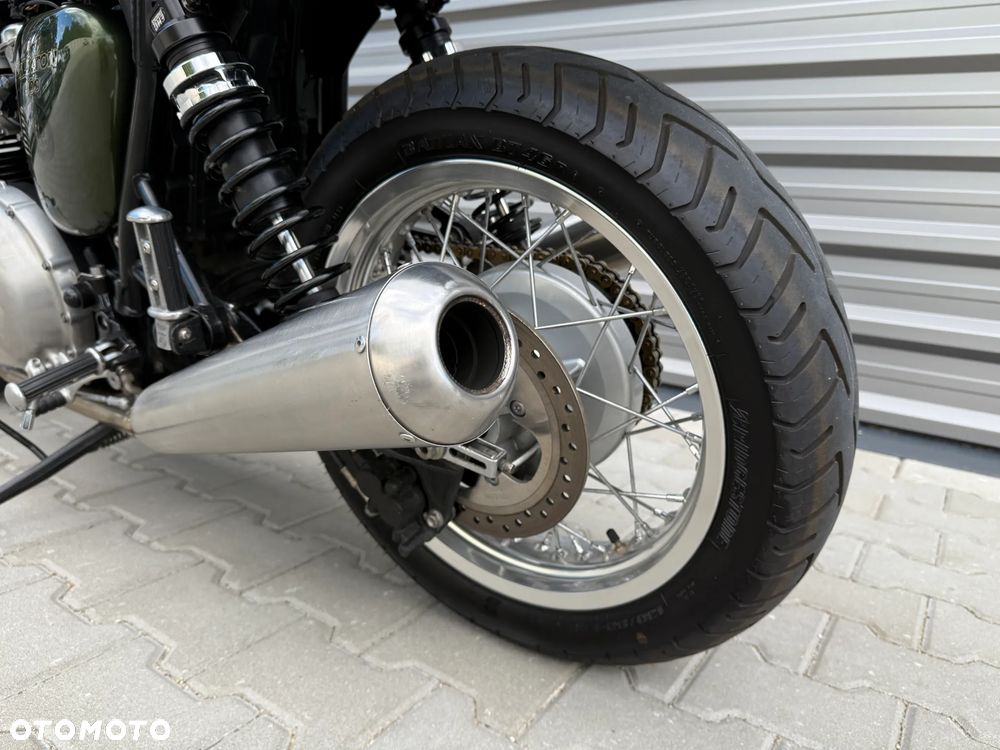 Triumph Thruxton - 19