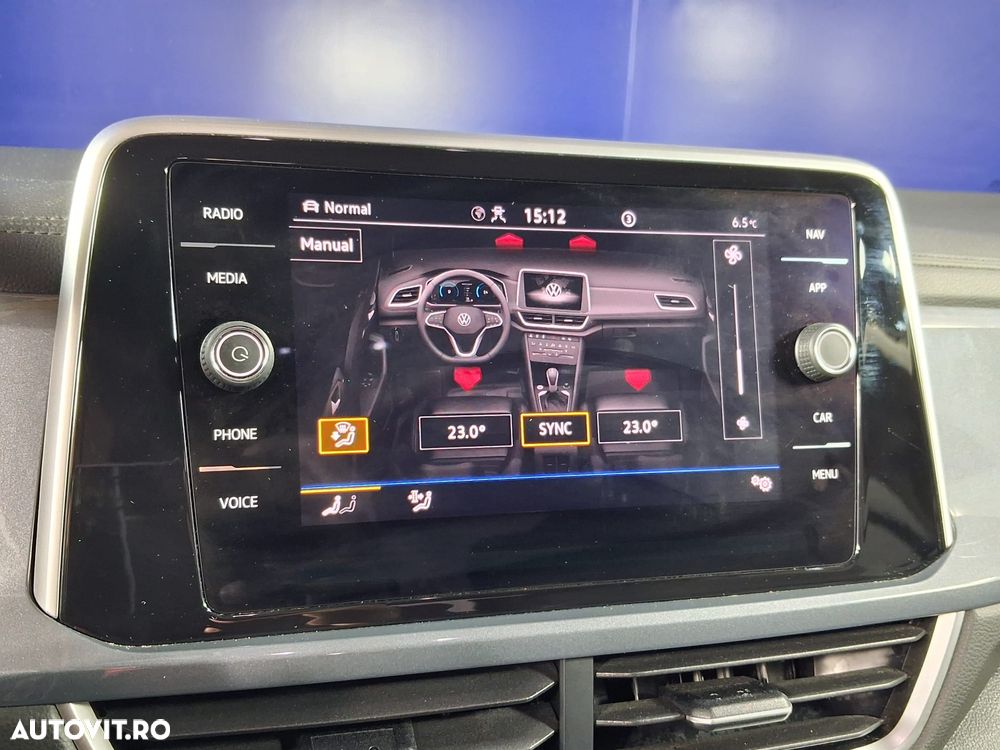 Volkswagen T-Roc 1.5 TSI DSG Style - 21