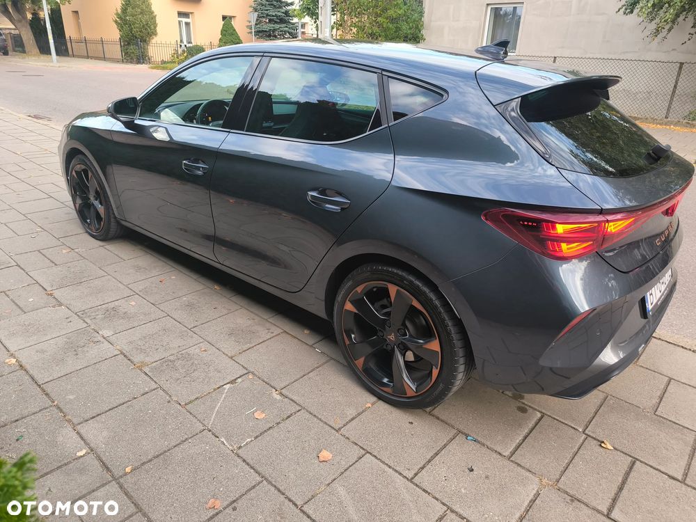 Cupra Leon 1.5 eTSI mHEV DSG - 6