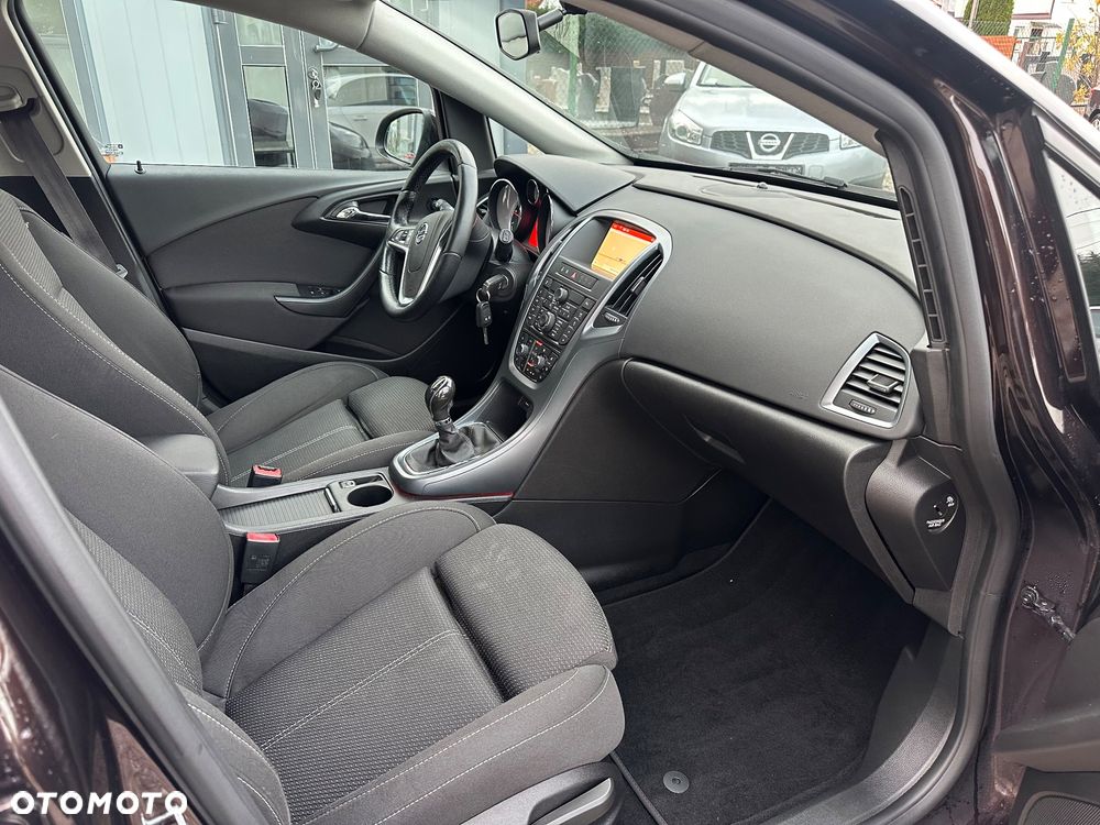 Opel Astra IV 1.7 CDTI Cosmo - 7