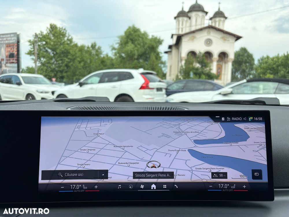 BMW Seria 3 318i Aut. Sport Line - 22