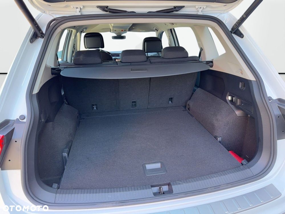 Volkswagen Tiguan Allspace 2.0 TDI 4Mot Elegance DSG - 38
