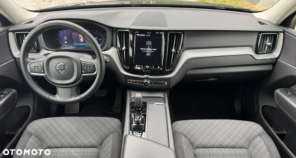 Volvo XC 60 B4 D AWD Core - 11