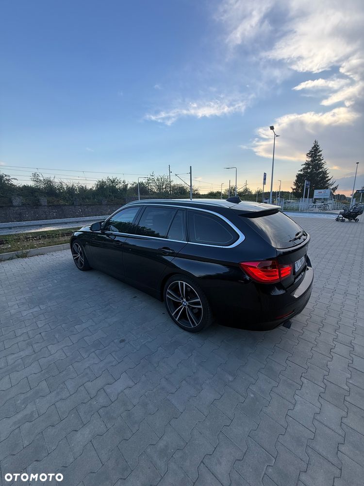 BMW Seria 3 320d - 8