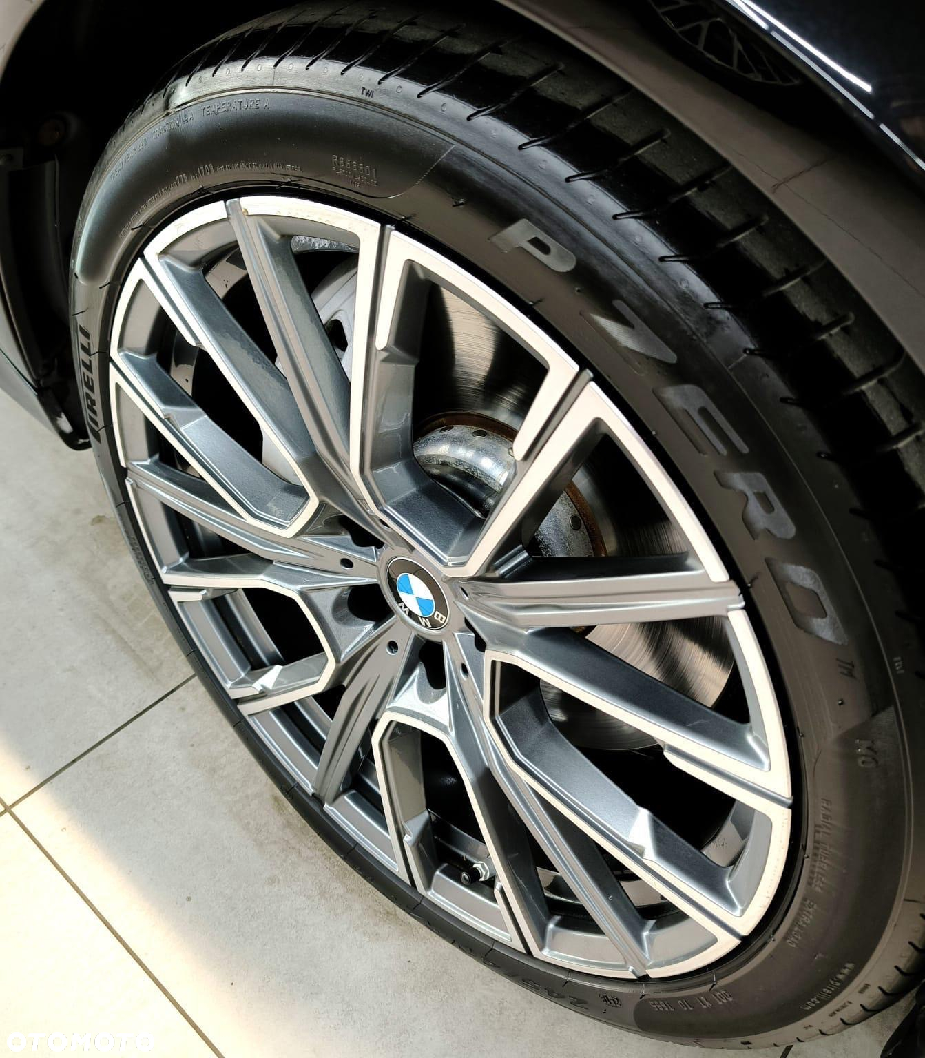 BMW Seria 7 750Li xDrive - 10
